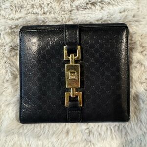 🔥 Gucci Bifold Elegant Black Leather Wallet with Gold Clasp GUC 🔥